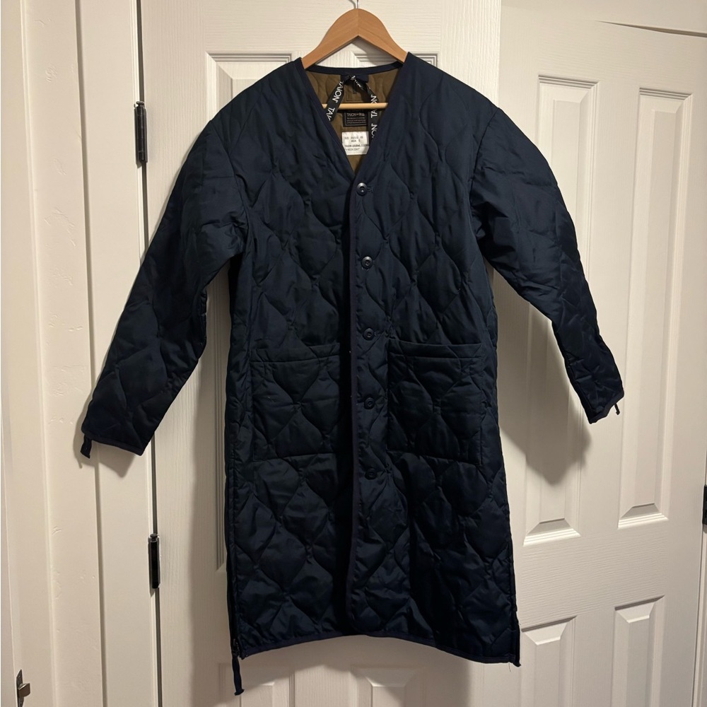 Taion Quilted Long Navy Coat
